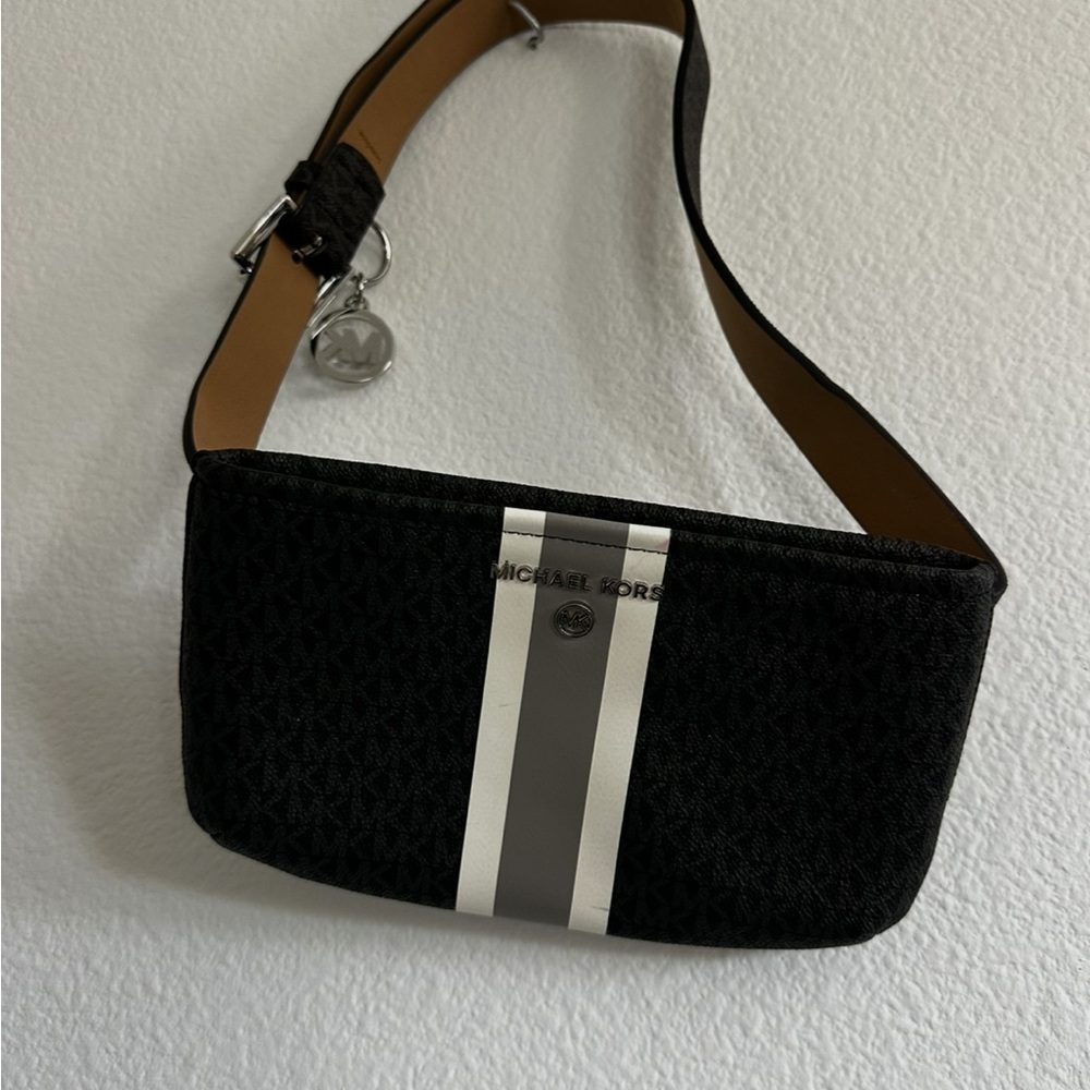 Michael Kors Black Signature Belt Bag NWOT